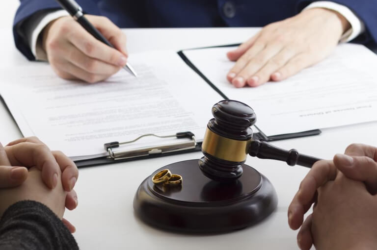 Divorce Problem Solution